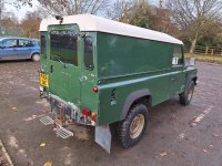 LAND ROVER DEFENDER